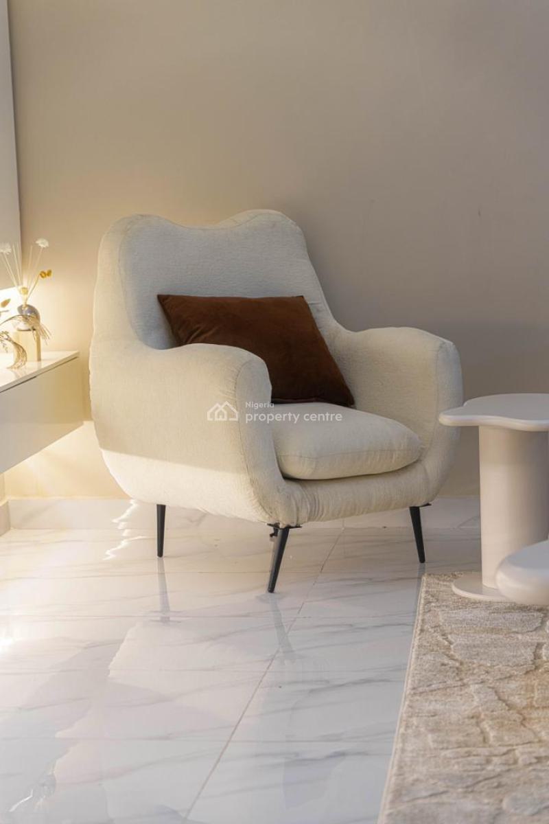 Luxurious 3 Bedroom Apartment, Lekki Phase 1, Lekki, Lagos, Flat / Apartment Short Let