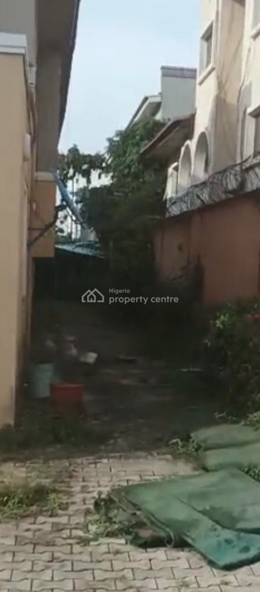 6 Bedrooms Fully Detached House, Comes with Home Office , Laundry , Se, Off Admiralty Road Lekki Phase One Rent-35m per, Lekki Phase 1, Lekki, Lagos, House for Rent