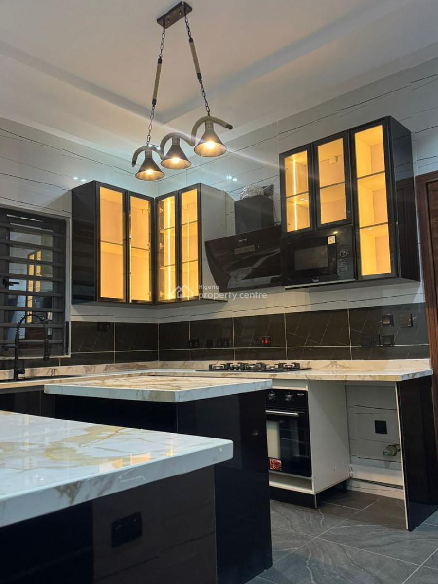 One-of-a-kind Detached House  4-bedroom with Bq in Ikota, Ikota, Lekki, Lagos, Detached Duplex for Sale