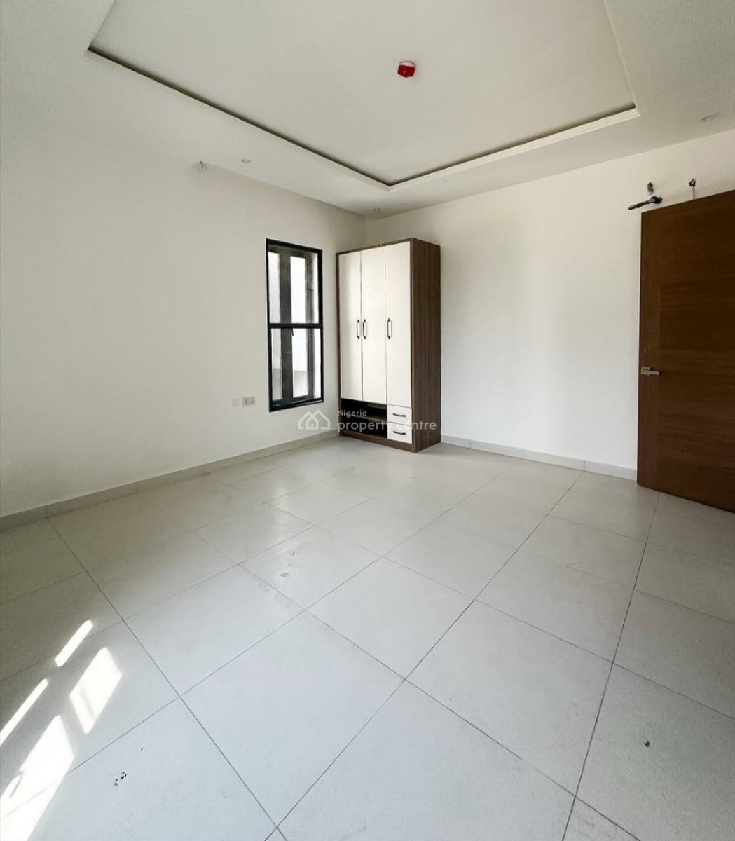 Modern 2 Bedroom Apartment, Ikate, Lekki, Lagos, Block of Flats for Sale