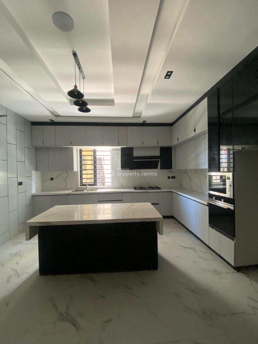 Unparalleled Value! 5-bedroom Duplex with Spacious Parking & Balcony, Ikota, Lekki, Lagos, Detached Duplex for Sale