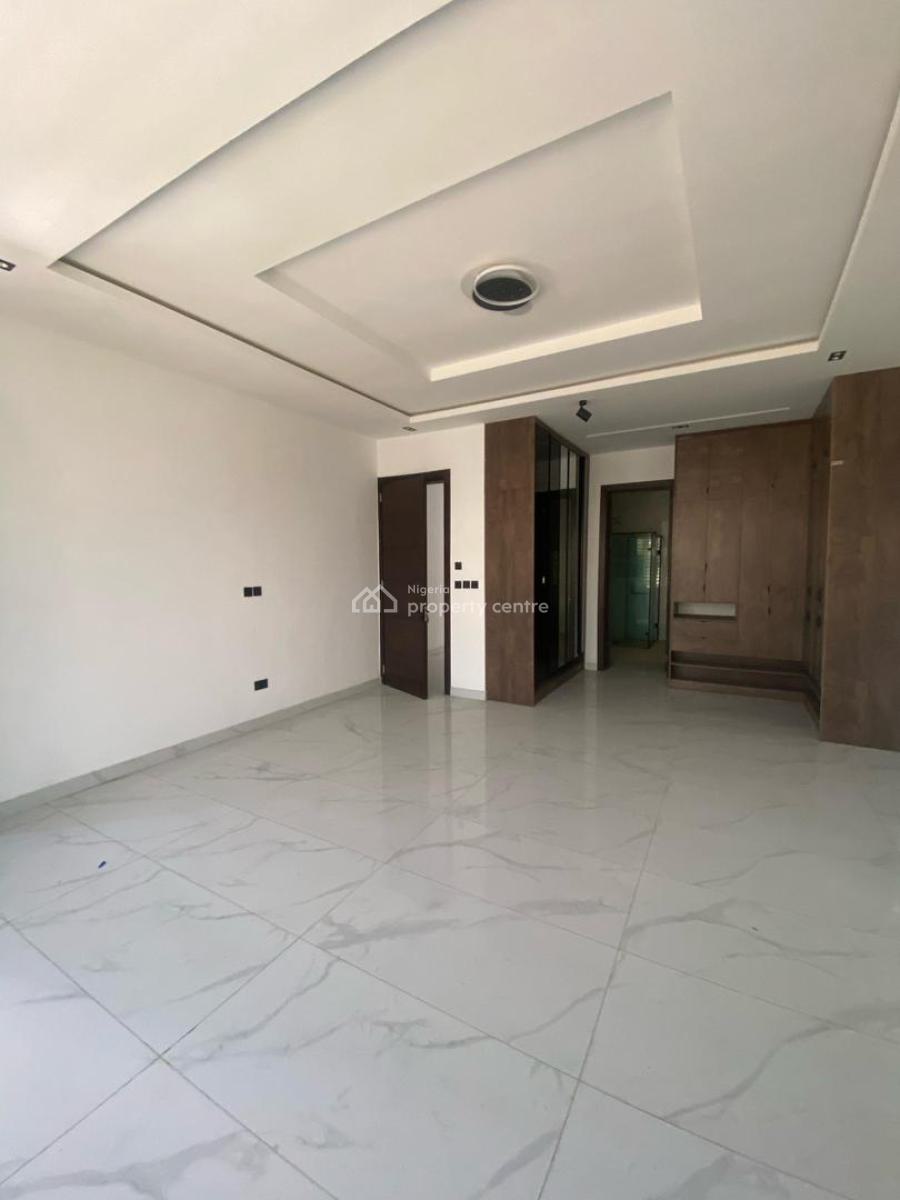 Unparalleled Value! 5-bedroom Duplex with Spacious Parking & Balcony, Ikota, Lekki, Lagos, Detached Duplex for Sale