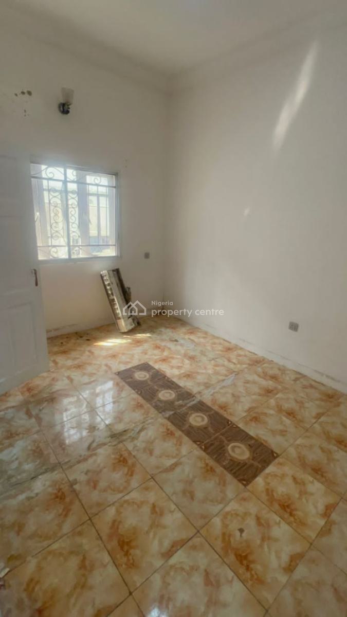 Fully Serviced Luxury 3bedrooms Apartment on Ground Floor, Silverbird Road Elevation Church Jakande First Gate Bustop, Lekki, Lagos, Flat / Apartment for Rent