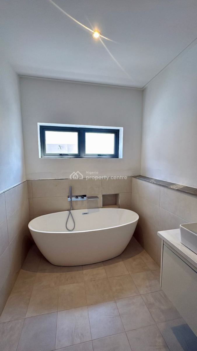 Well Located Fully Detached 5 Bedroom Duplex with Elevator, Kolapo Ishola Gra, Akobo, Ibadan, Oyo, Detached Duplex for Sale