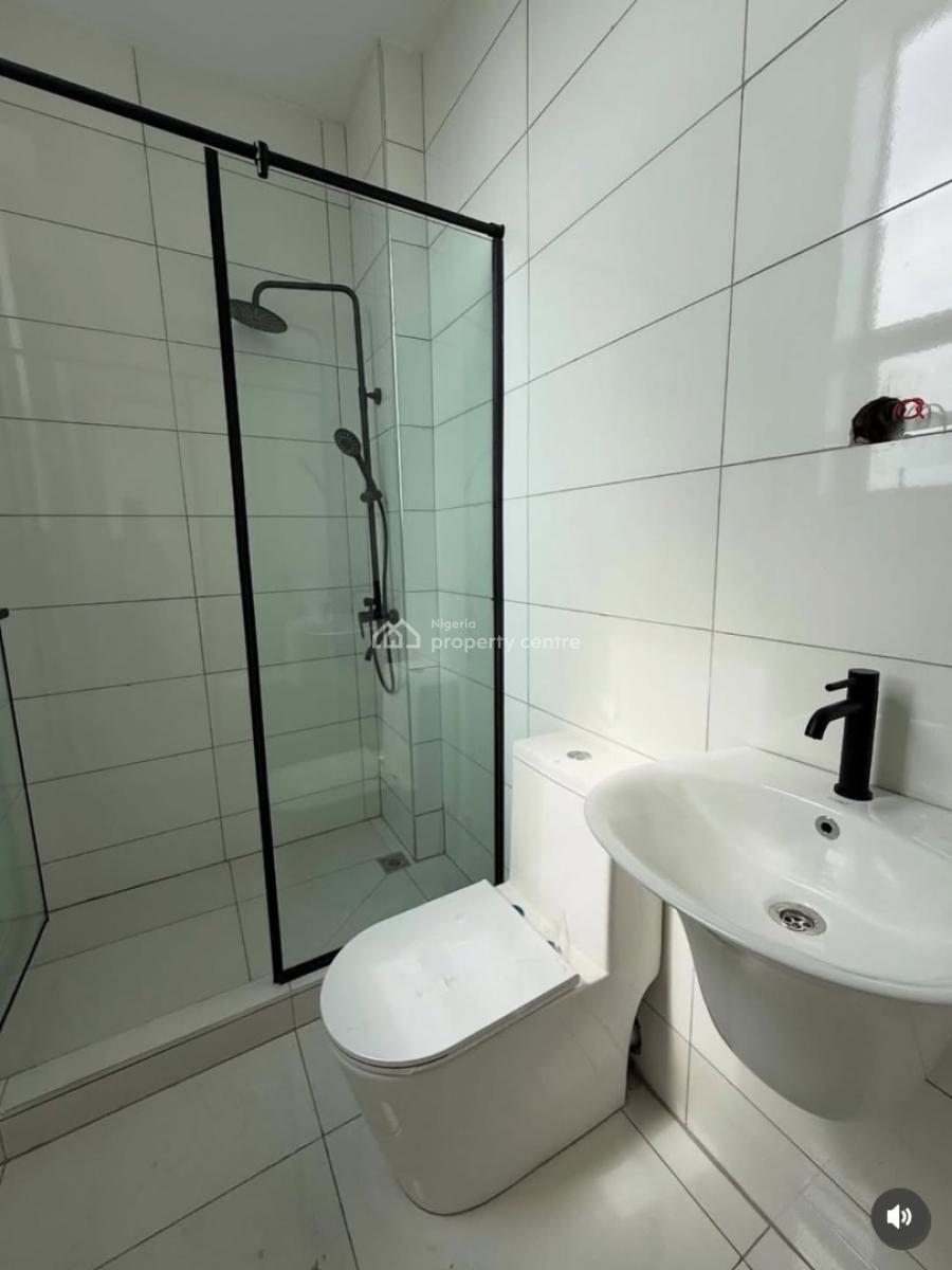 Newly Built 2 Bedroom Apartment, Oniru, Victoria Island (vi), Lagos, Block of Flats for Sale