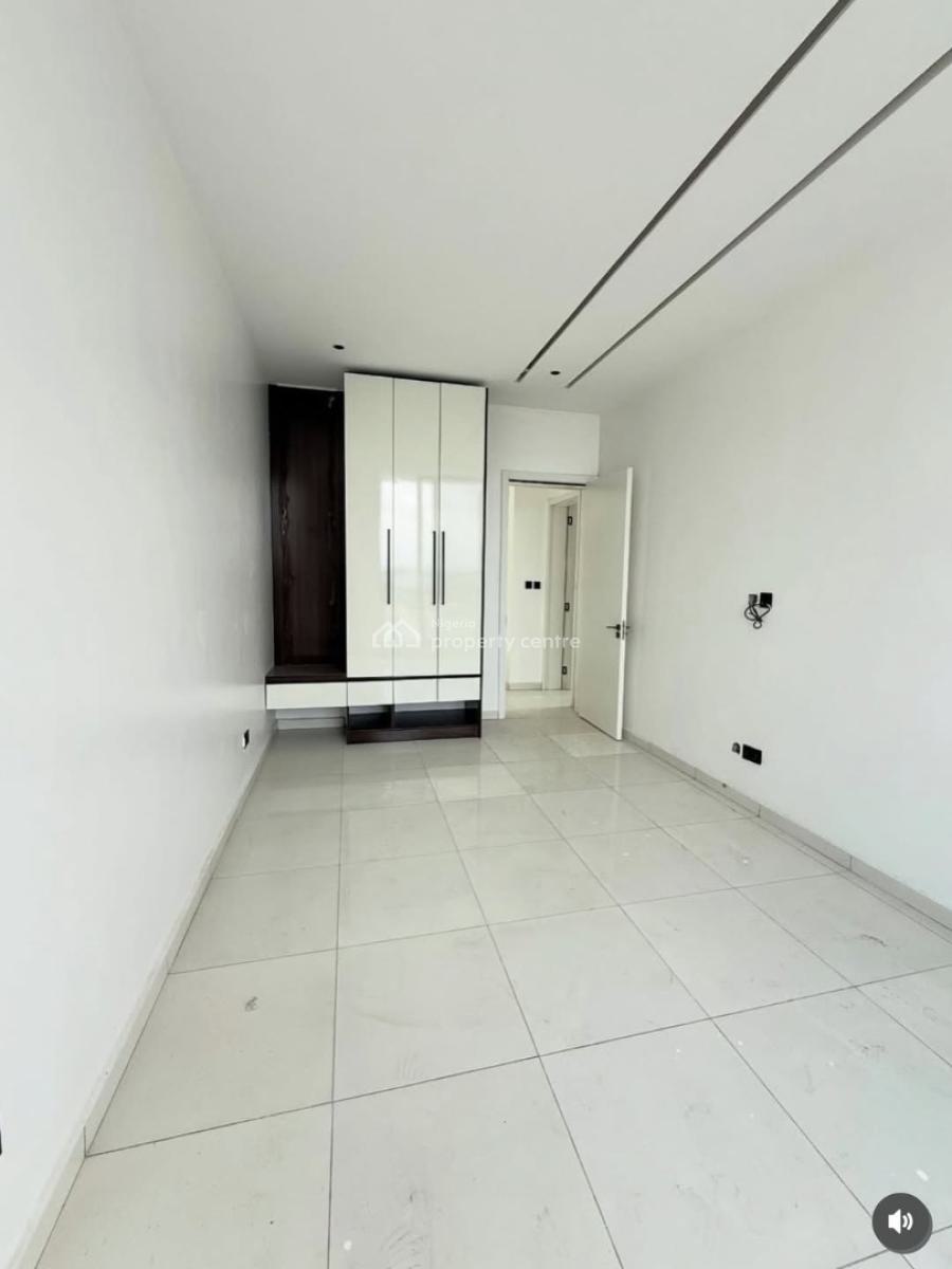 Newly Built 2 Bedroom Apartment, Oniru, Victoria Island (vi), Lagos, Block of Flats for Sale