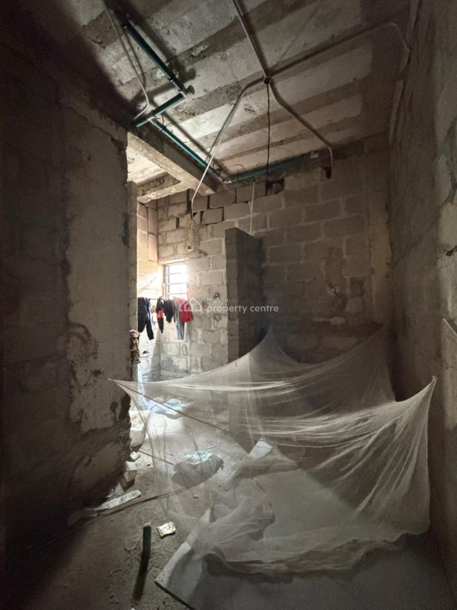 Very Spacious Lovely 3 Bedroom Apartment (80% Completed), Yaba, Lagos, Flat / Apartment for Sale