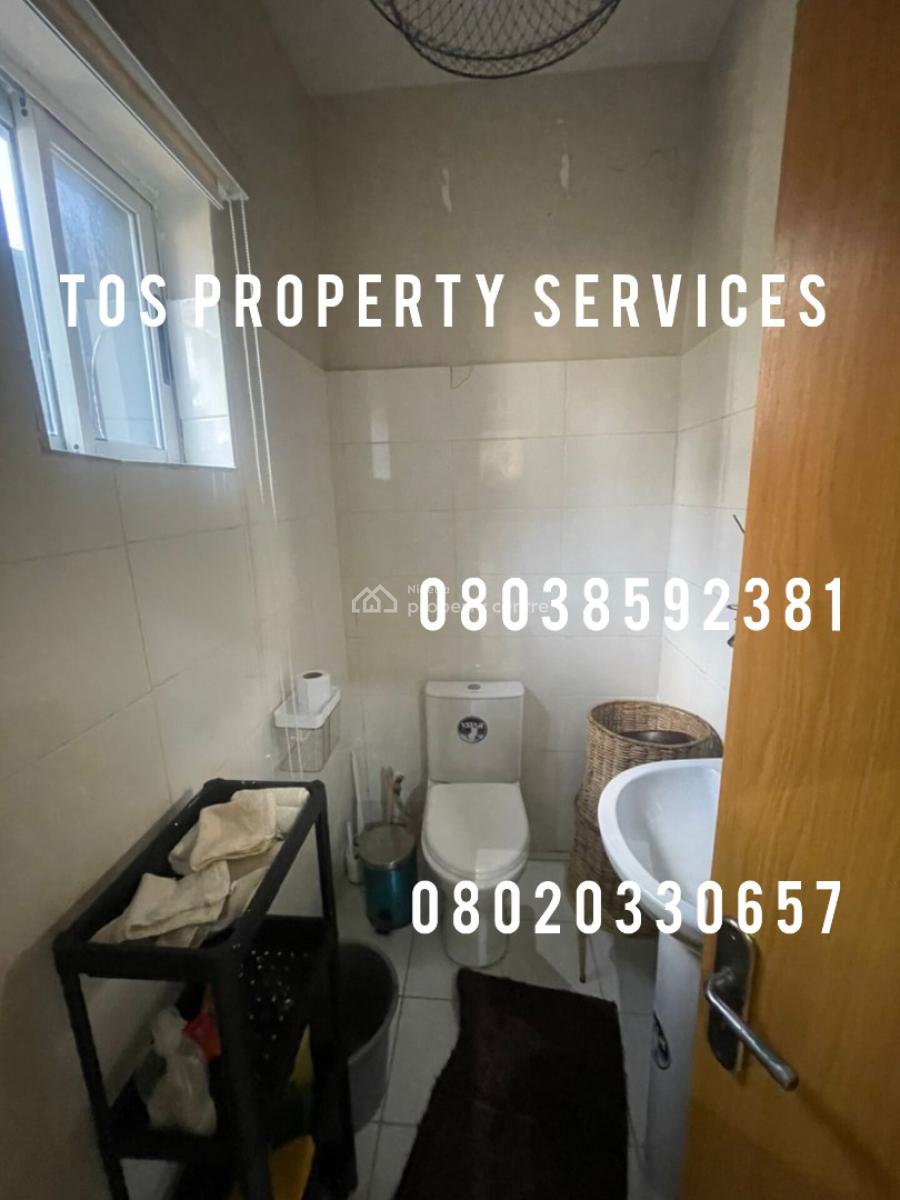 Shop/office Space on a Busy Road, Lekki Phase 1, Lekki Phase 1, Lekki, Lagos, Office Space for Rent