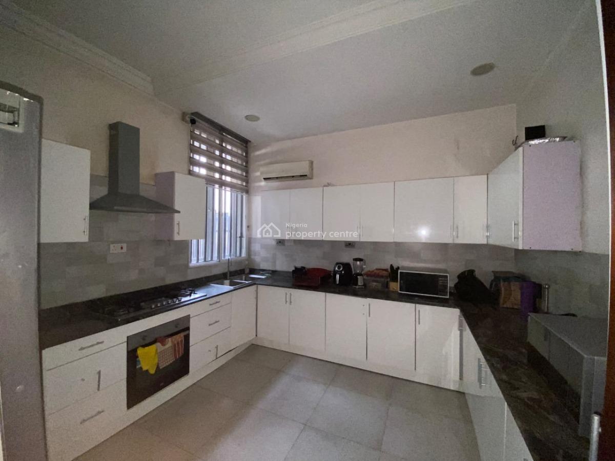 3 Bedrooms Semi-detached House*_with Bq, House on 3floors, Parkview, Ikoyi, Lagos, Semi-detached Duplex for Rent