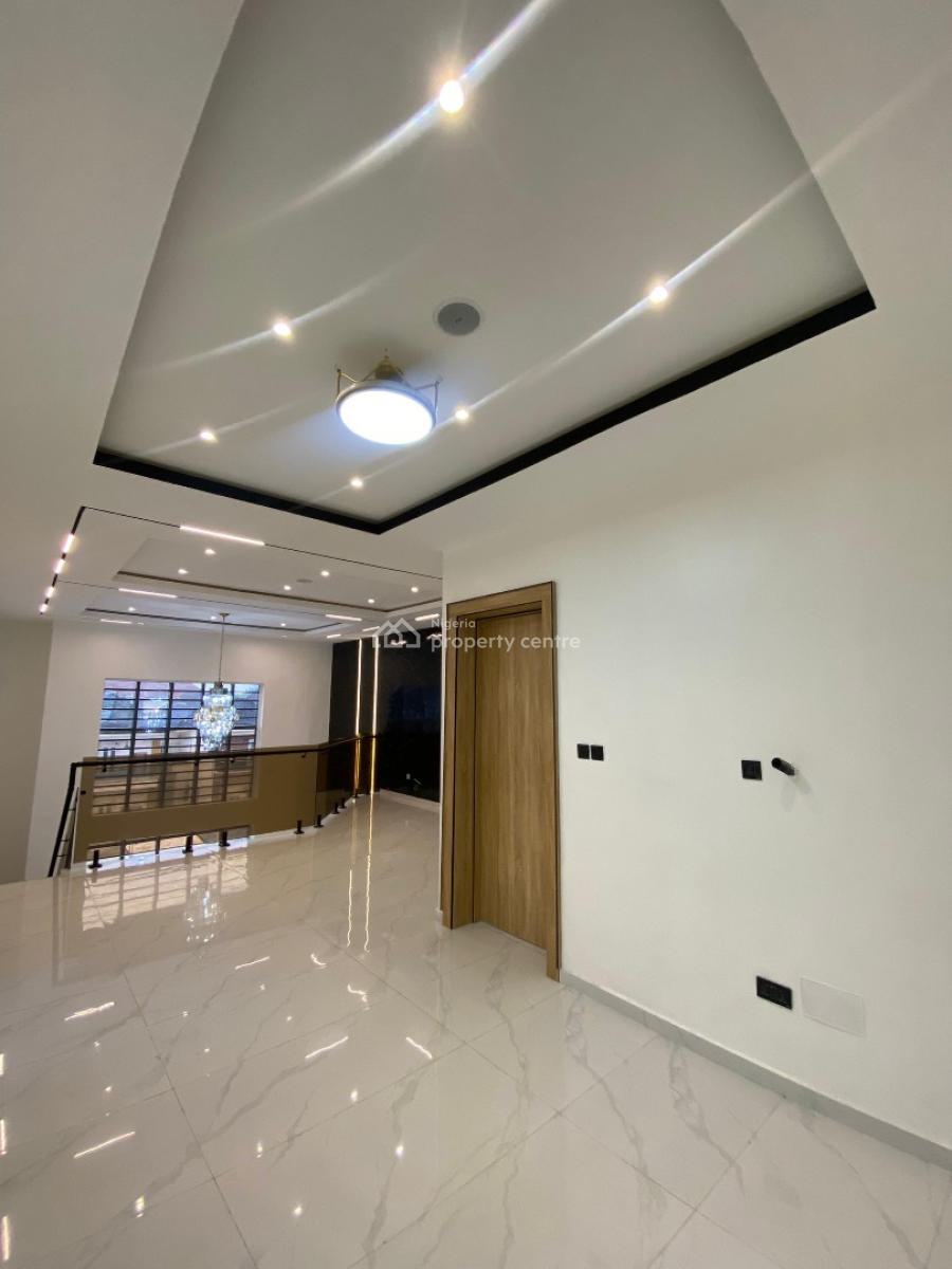 an Impeccable 4 Bedroom Semi Detached Duplex, Chevron, Lekki, Lagos, Semi-detached Duplex for Sale