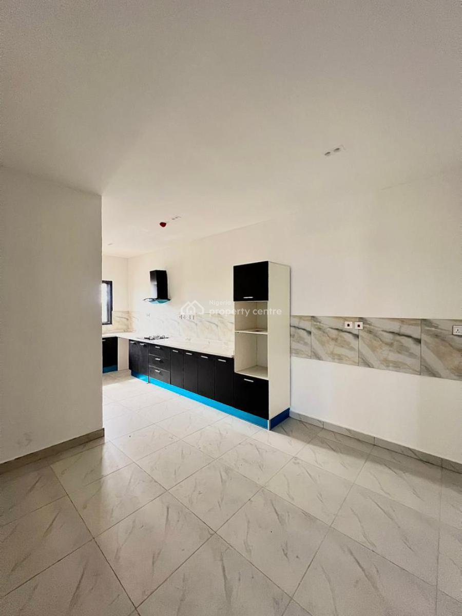 Stunning 2 Bedroom Apartment with a Bq, Lekki Phase 1, Lekki, Lagos, Flat / Apartment for Sale