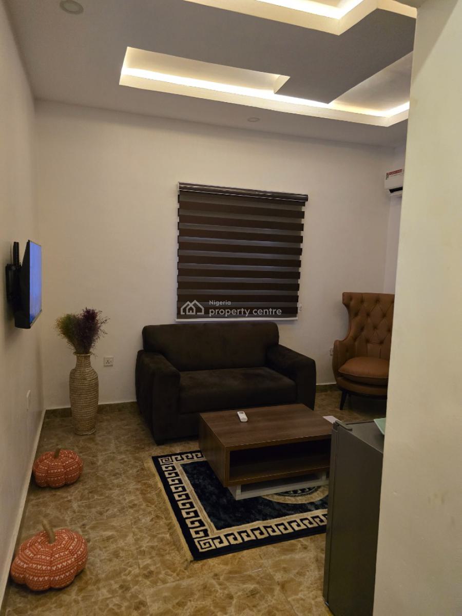1 Bedroom Apartment/house, New Makun City Estate, Sagamu, Ogun, Mini Flat (room and Parlour) Short Let