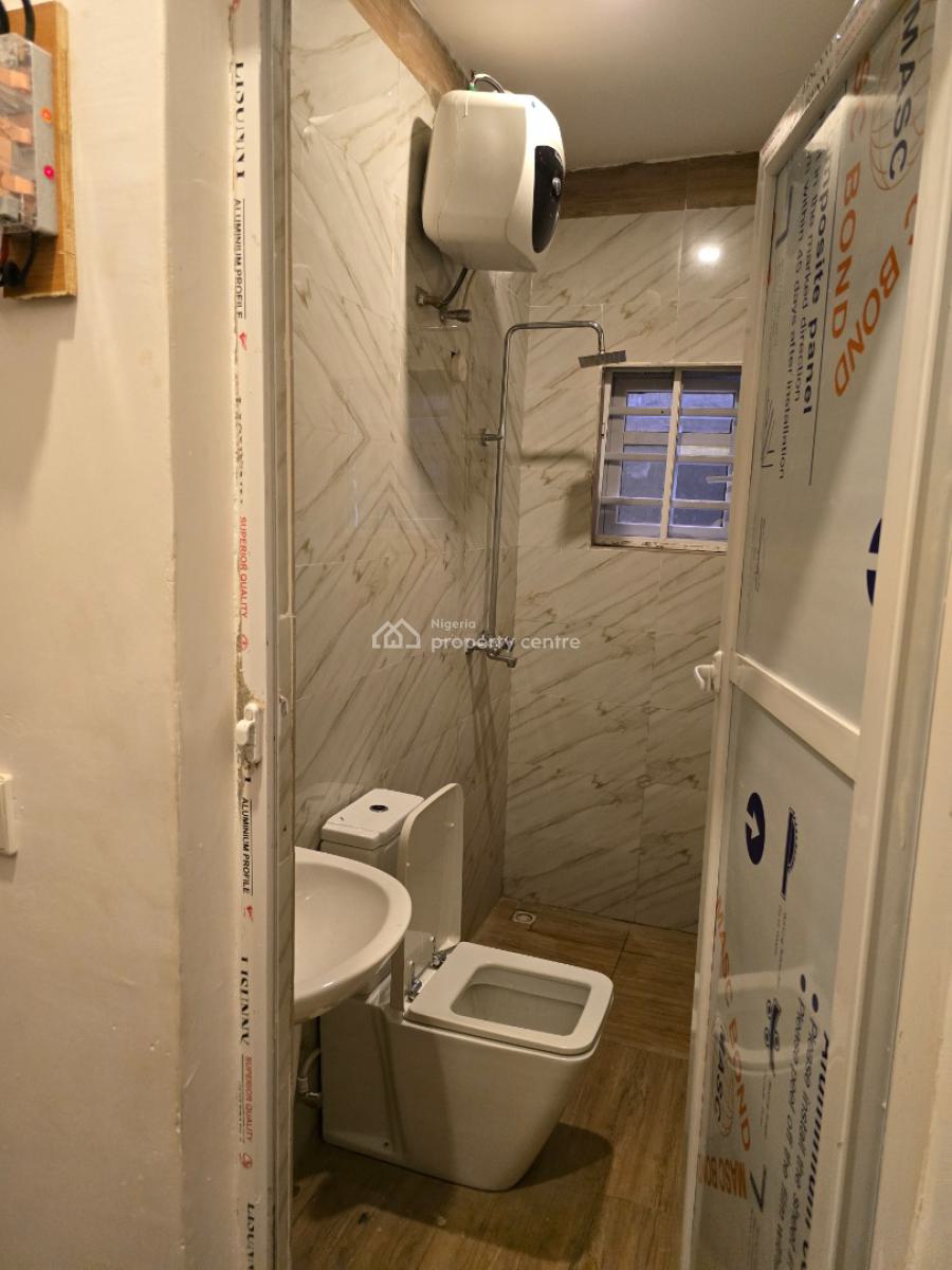 1 Bedroom Apartment/house, New Makun City Estate, Sagamu, Ogun, Mini Flat (room and Parlour) Short Let