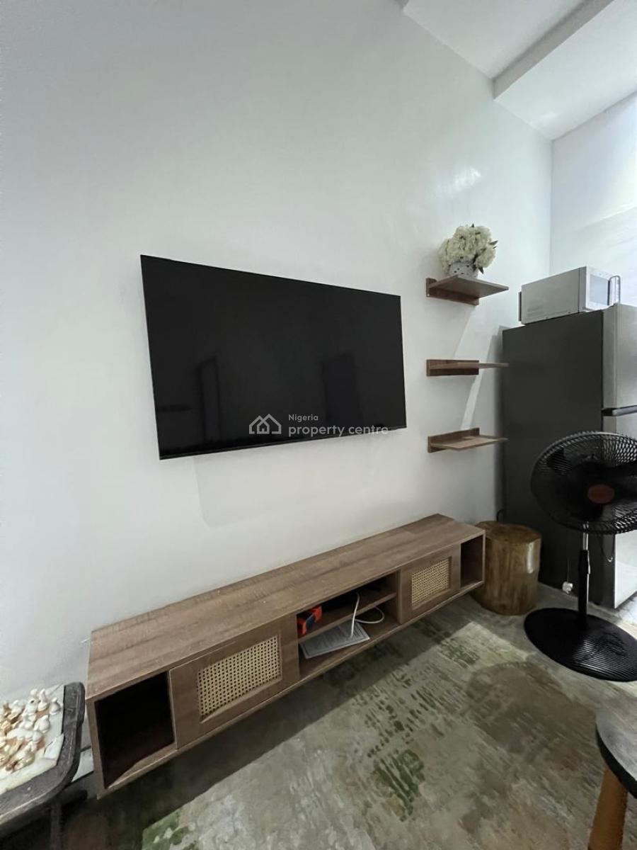 Fully Furnished Miniflat Apartment, Roya Pine Estate, Orchid, Lekki, Lagos, Mini Flat (room and Parlour) for Rent