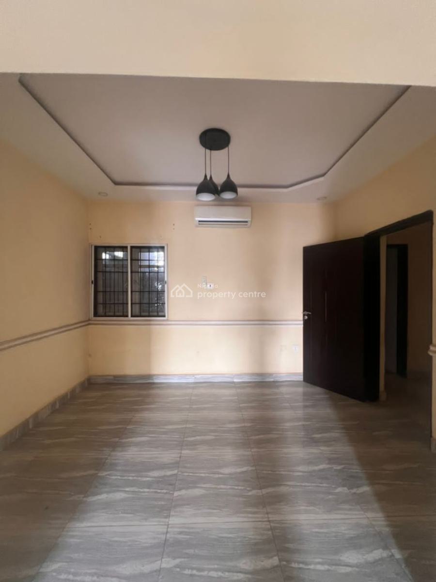 a Well-built Serviced & Spacious 3-bedroom Flat, Jahi, Abuja, Flat / Apartment for Rent
