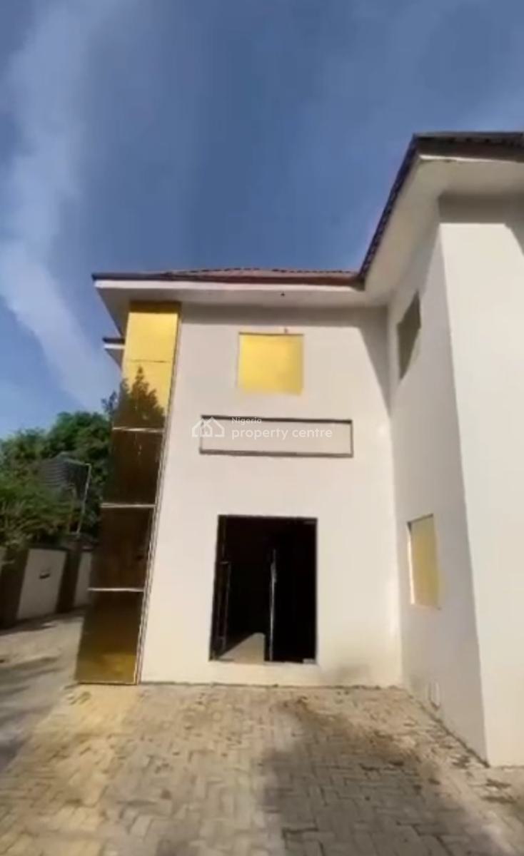 8 Bedroom Fully Detached Duplex in Wuse 2, Wuse 2, Abuja, Detached Duplex for Sale