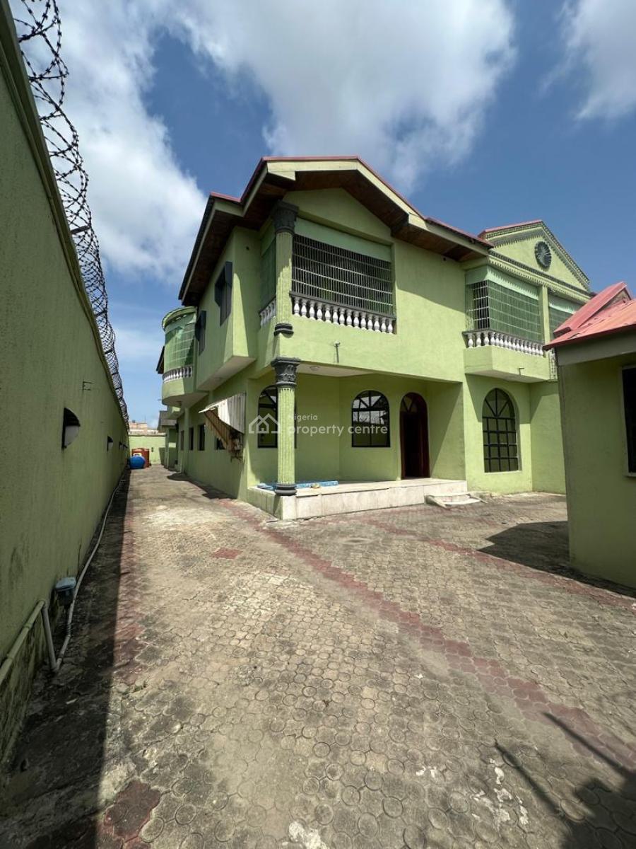 Spacious 5-bedroom Semi-detached Duplex with 2 Boys Quarters, Lekki Phase 1, Lekki, Lagos, Semi-detached Duplex for Rent