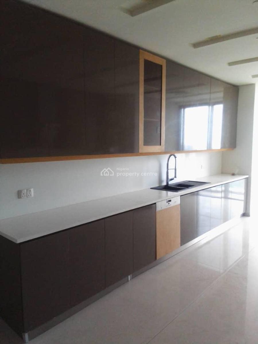 3 Bedroom Flat on 4th Floor, 4 Buordillon, Old Ikoyi, Ikoyi, Lagos, Flat / Apartment for Sale