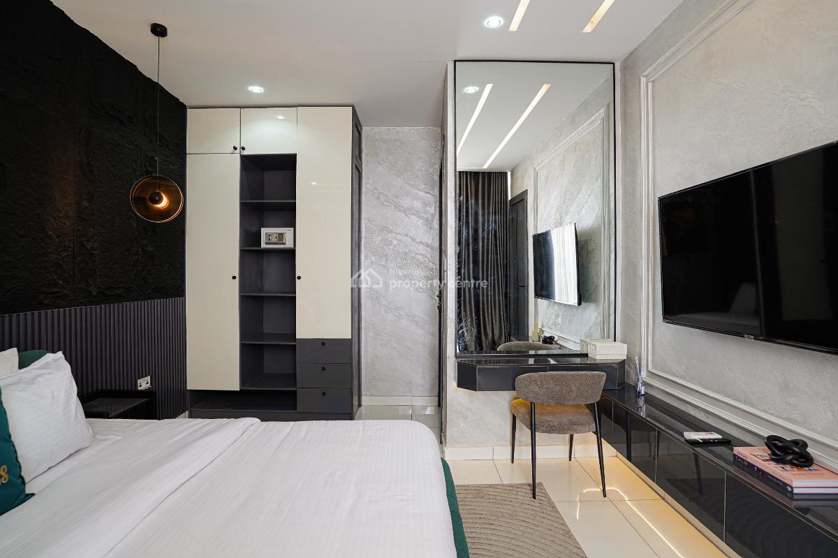 Luxury 2 Bedroom Apartment, Off Gbangbala Street, Ikate, Lekki, Lagos, Flat / Apartment Short Let