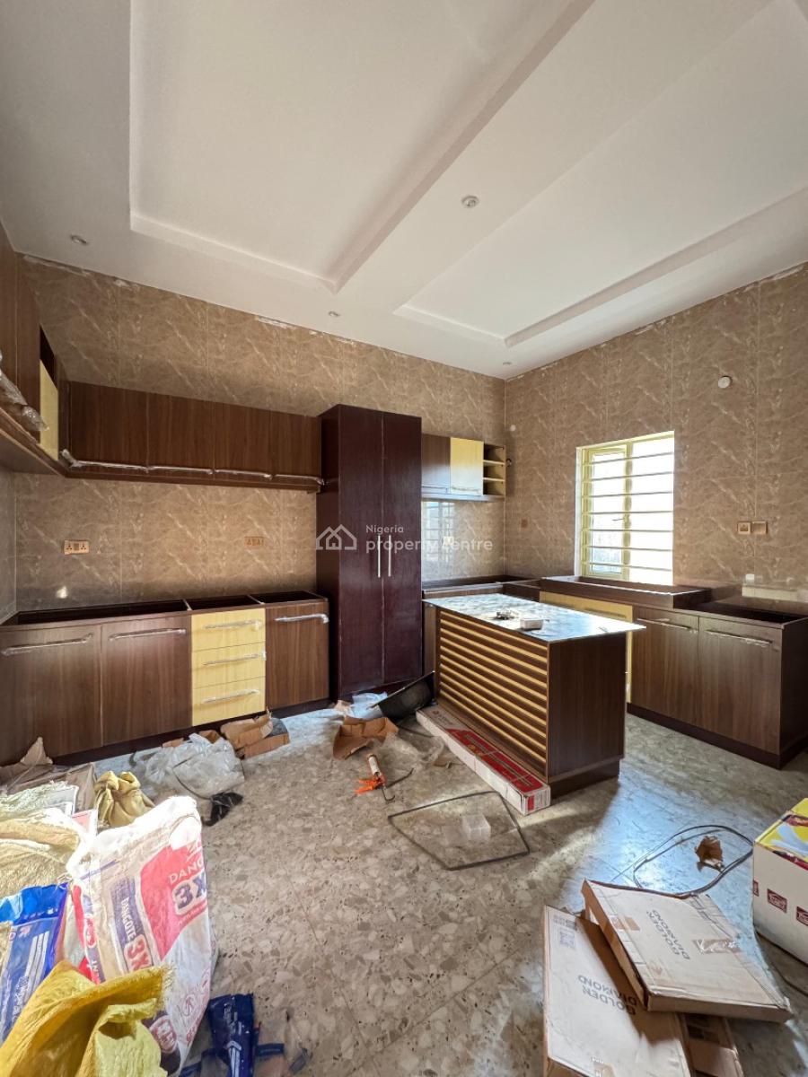 Newly Built 4 Bedrooms Terraced Duplex in an Estate, Anthony, Maryland, Lagos, Terraced Duplex for Sale