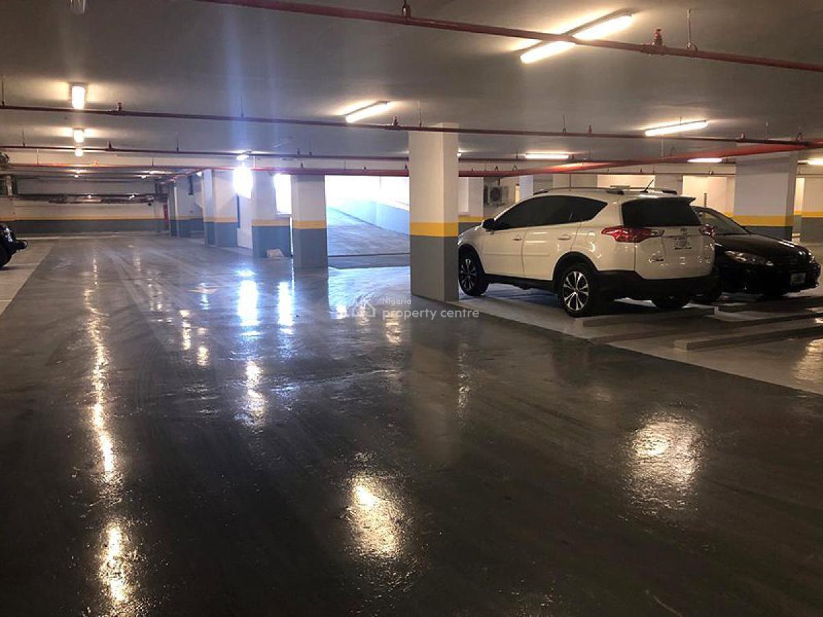 Waterfront 3 Bedroom Apartment with Bq., Lekki Phase 1, Lekki, Lagos, Flat / Apartment for Rent