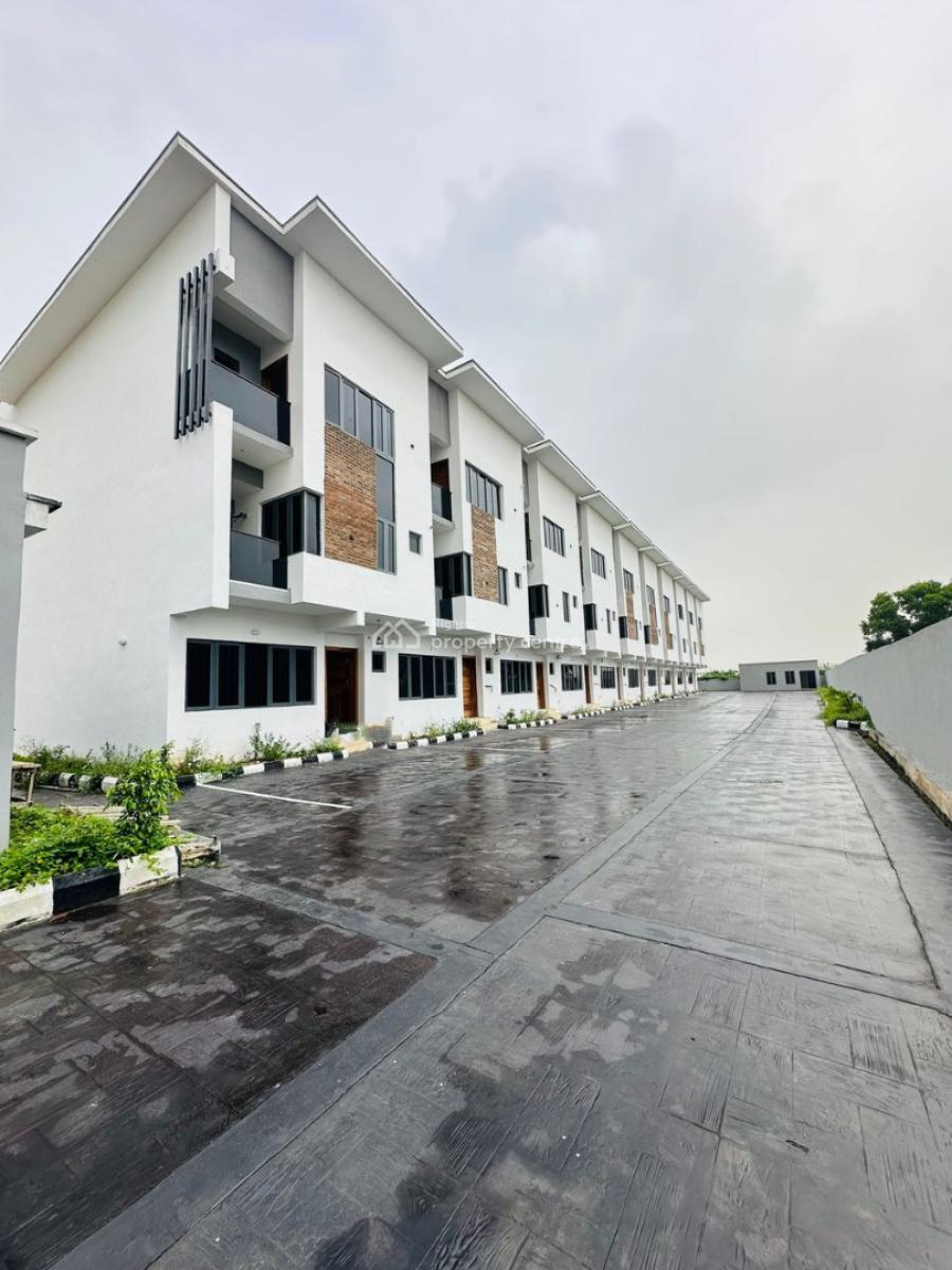 4bedroom Terrace Duplex with Bq, Gym and Swimming Pool, Lekki Phase 1, Lekki, Lagos, Terraced Duplex for Rent