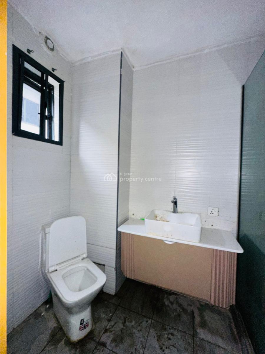 Clean 3bedroom Flat in a Secured Estate, Ikoyi, Lagos, Flat / Apartment for Rent