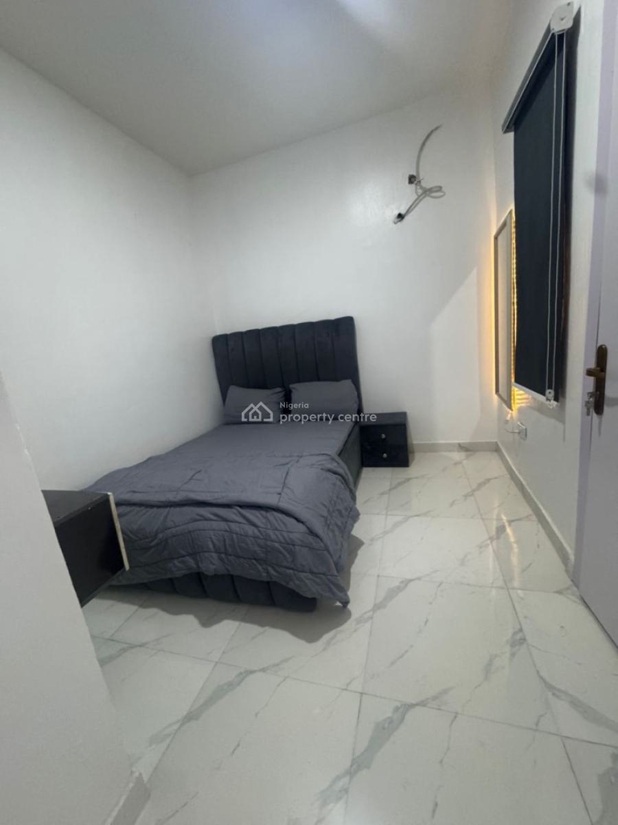 Semi Furnished Bq Available, Ikate, Lekki, Lagos, Self Contain (single Rooms) for Rent