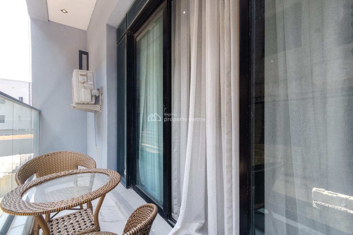 Luxury 2 Bedroom Apartment with Pool, Ikate, Lekki, Lagos, Flat / Apartment Short Let