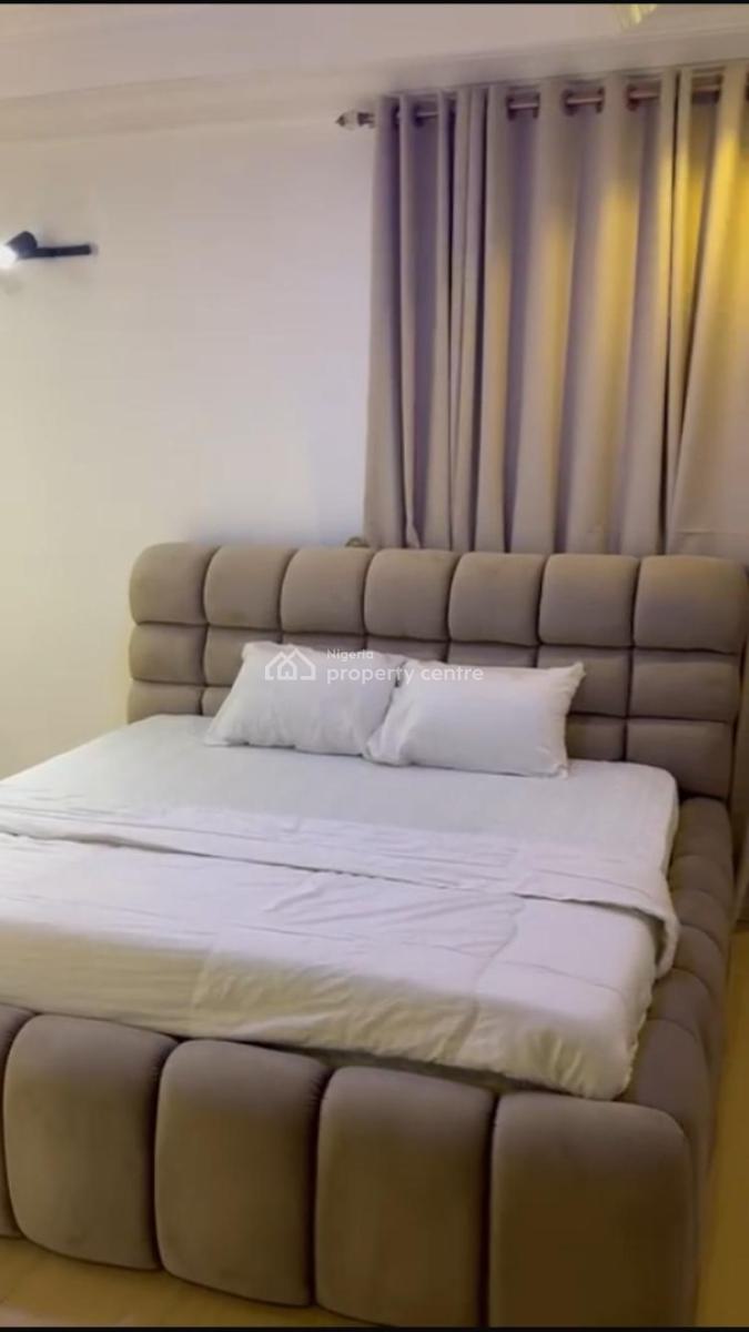 Fully Furnished One Bedroom Girls House, 6th Avenue, Gwarinpa, Abuja, Mini Flat (room and Parlour) Short Let