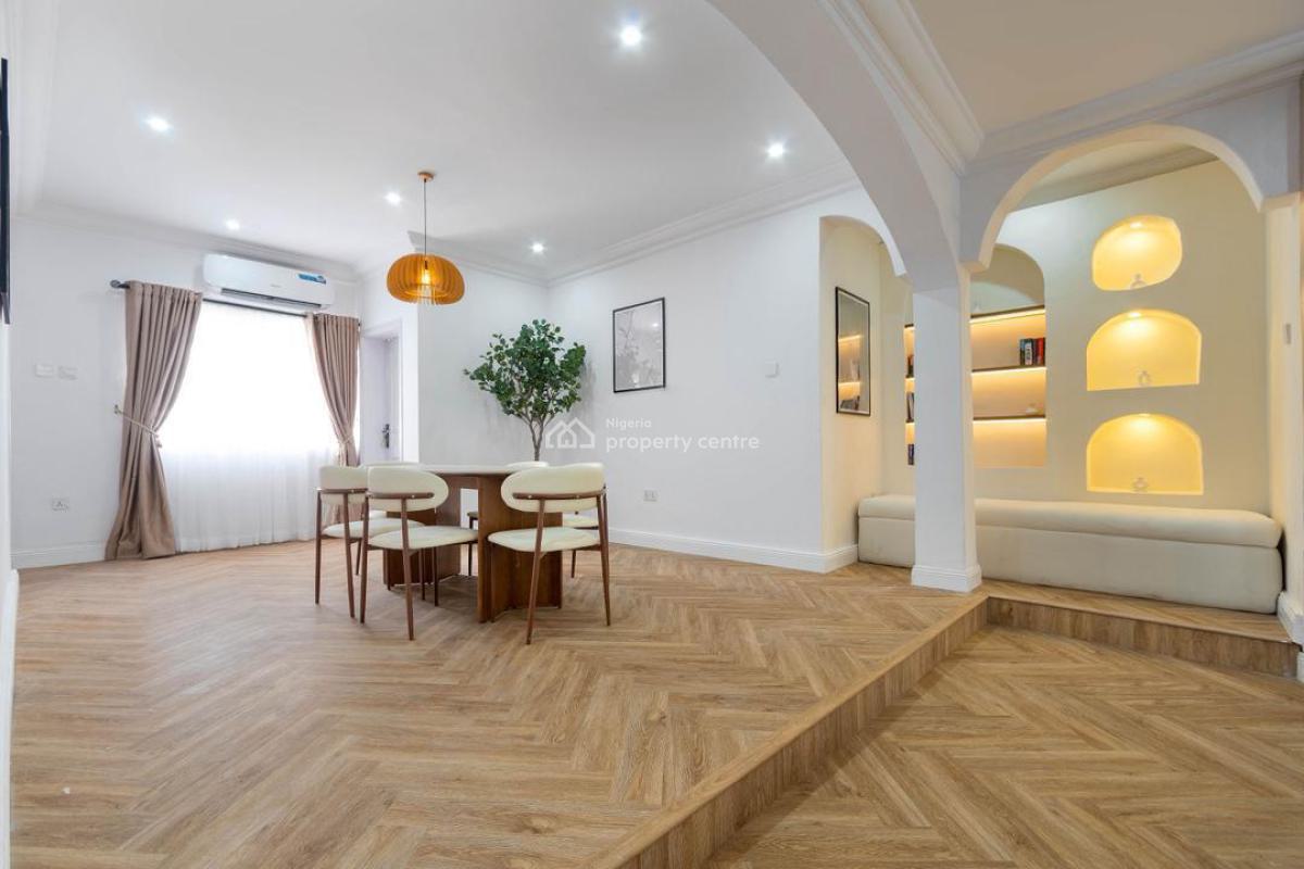 Waterfront 4 Bedroom Apartment, Lekki Phase 1, Lekki, Lagos, Flat / Apartment Short Let