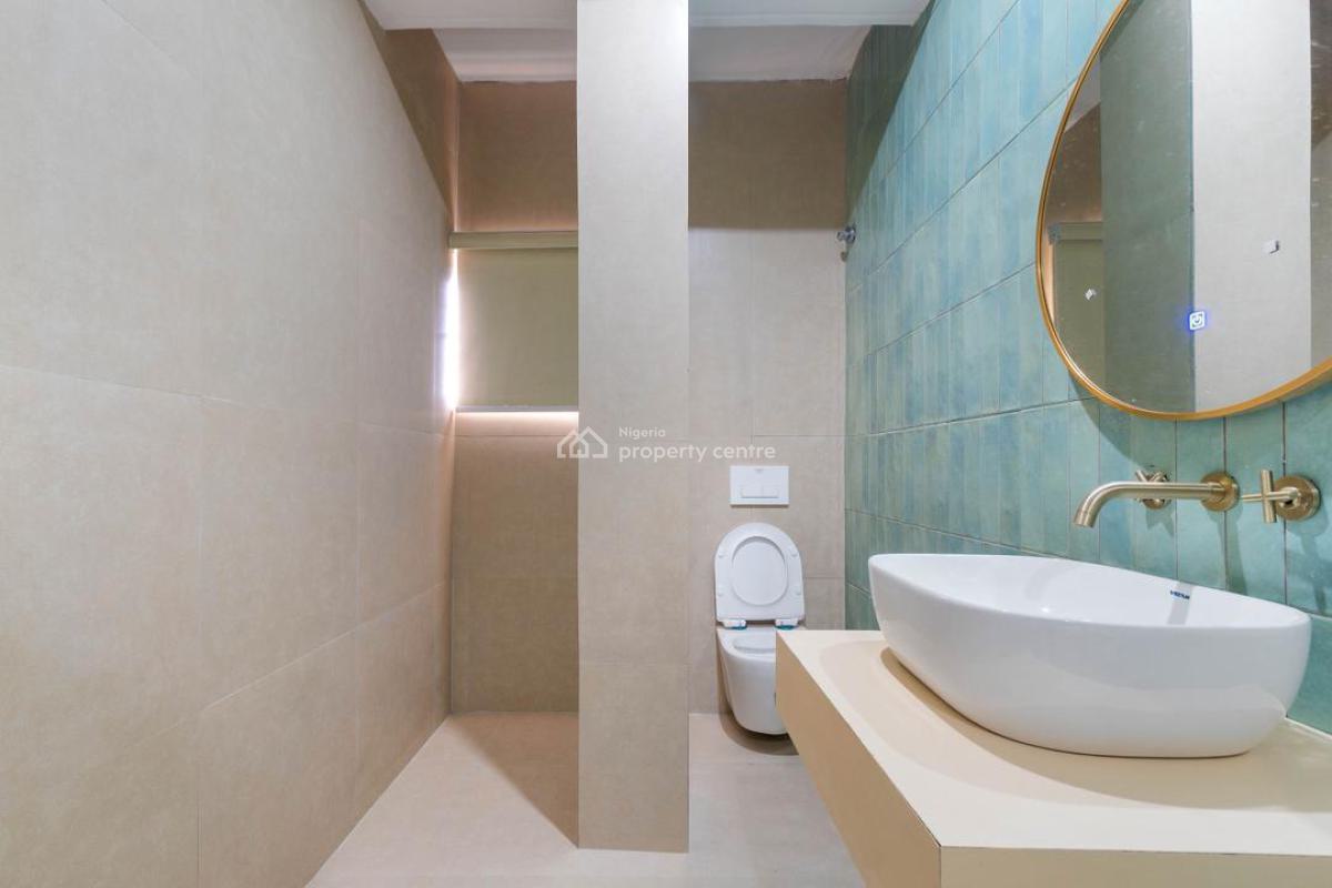 Waterfront 4 Bedroom Apartment, Lekki Phase 1, Lekki, Lagos, Flat / Apartment Short Let