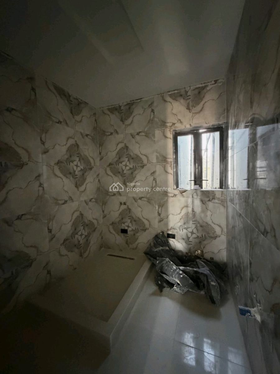 a Beautifully Crafted 4-bedroom Terraced Duplex Designed for Comfort,, Guzape District, Abuja, House for Sale