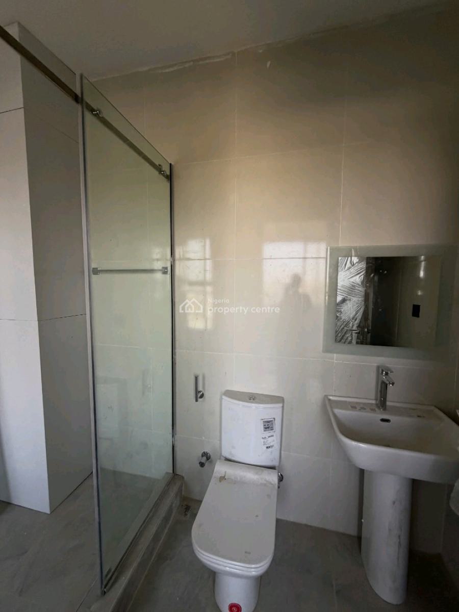 a Beautifully Crafted 4-bedroom Terraced Duplex Designed for Comfort,, Guzape District, Abuja, House for Sale