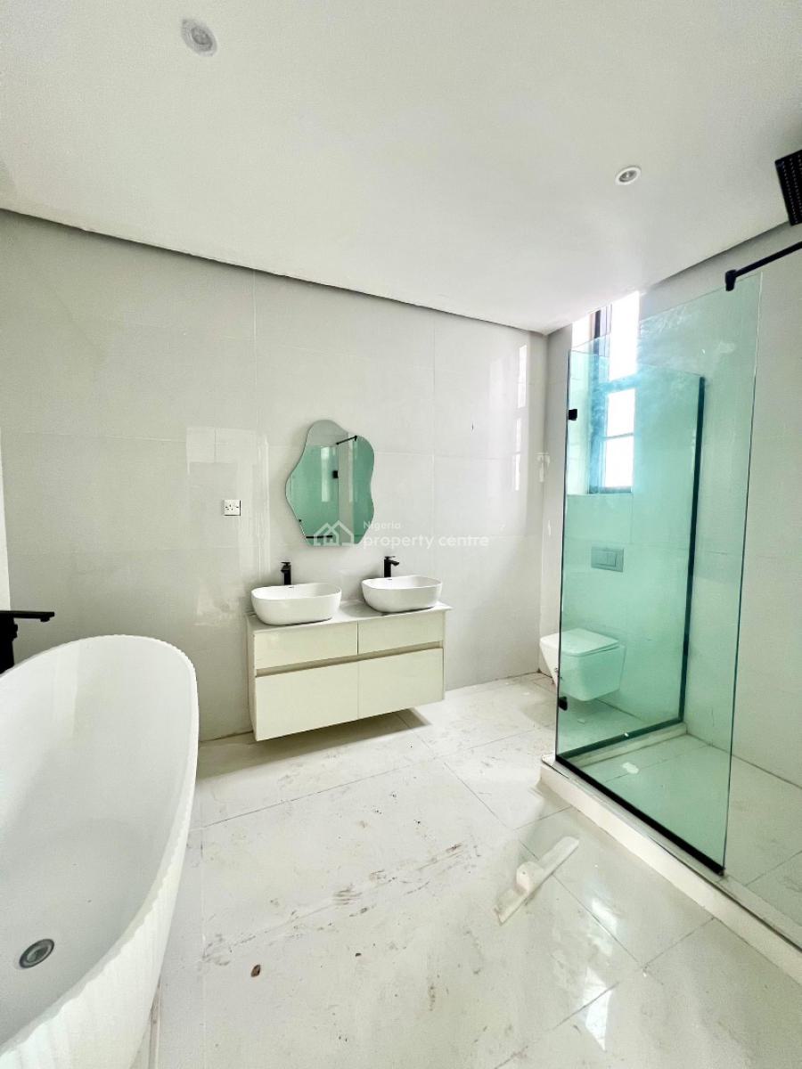 Exquisite 4 Bedroom Penthouse with Elevator, Pool, Gym and Playground., Ikate Elegushi, Lekki, Lagos, Flat / Apartment for Sale