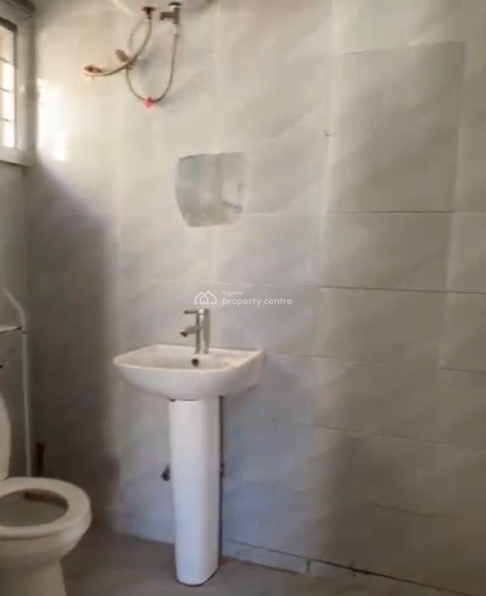 Luxury 3 Bedroom En-suite Block of Flat, Life Camp, Abuja, Block of Flats for Sale