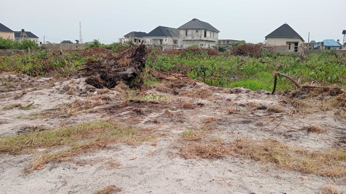 Perfect Buy and Build Land in Ozalla By 4 Corner Junction, The Fast Selling Hilltop Villa By Property Links Global Close to Esuth, Nkanu, Enugu, Residential Land for Sale