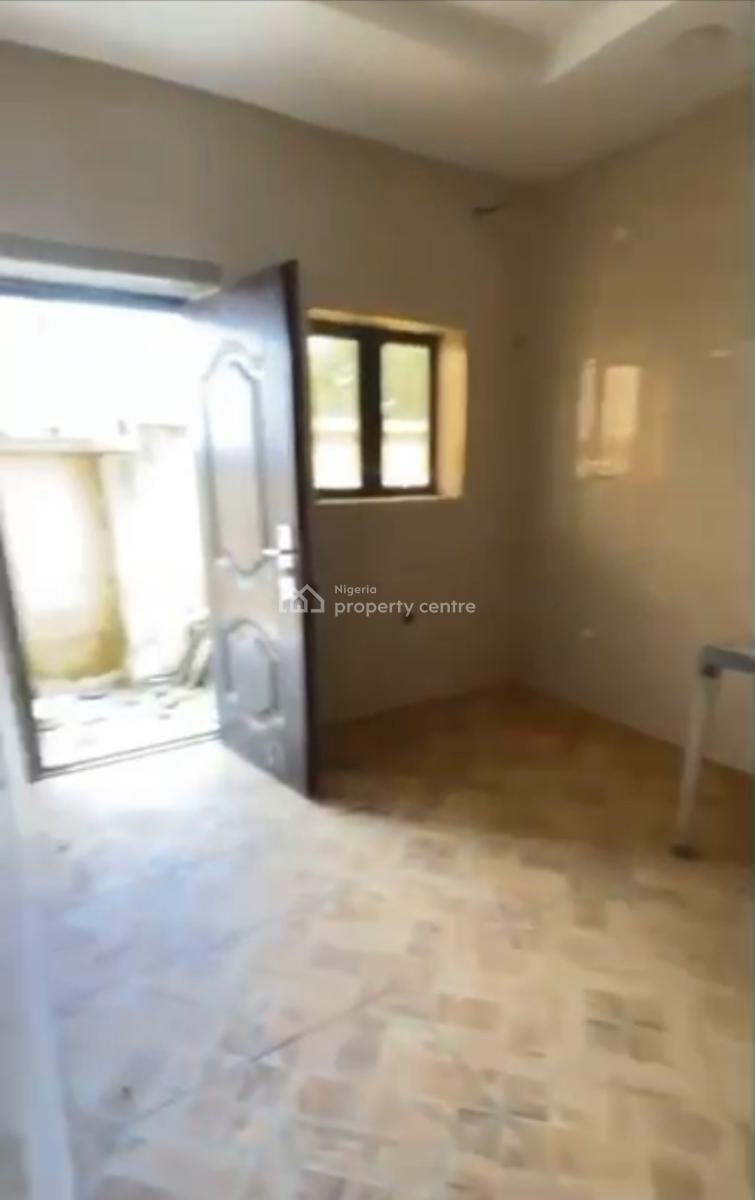 Luxury 3bedroom En-suite Terrace Duplex, After Ministers House Life Camp, Life Camp, Abuja, Terraced Duplex for Sale