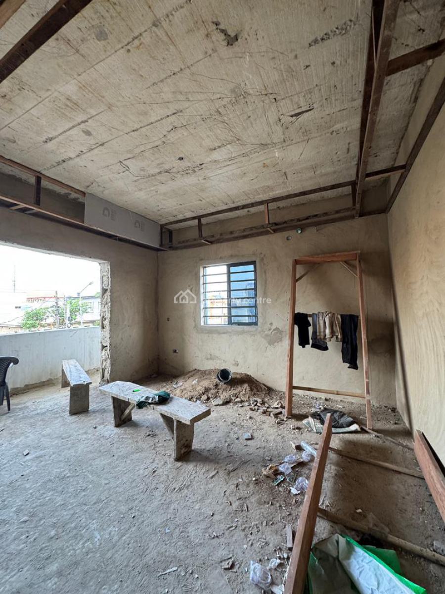 3 Bedroom Apartment in Serene Environment, Yaba, Lagos, Flat / Apartment for Sale