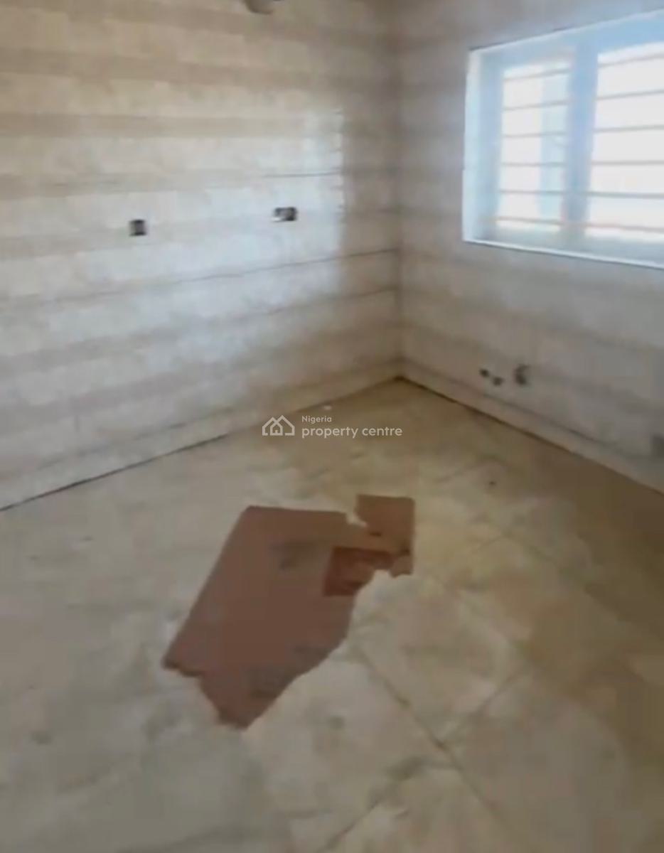 Luxury Spacious 2bedroom En-suite Flat, Apo, Abuja, Block of Flats for Sale