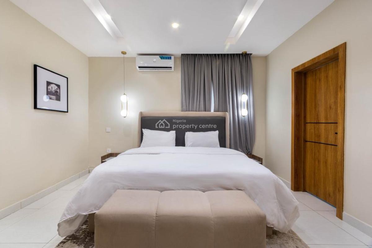 Luxurious 2 Bedroom Apartment with a Swimming Pool & Ps5, Lekki Phase 1, Lekki, Lagos, Flat / Apartment Short Let