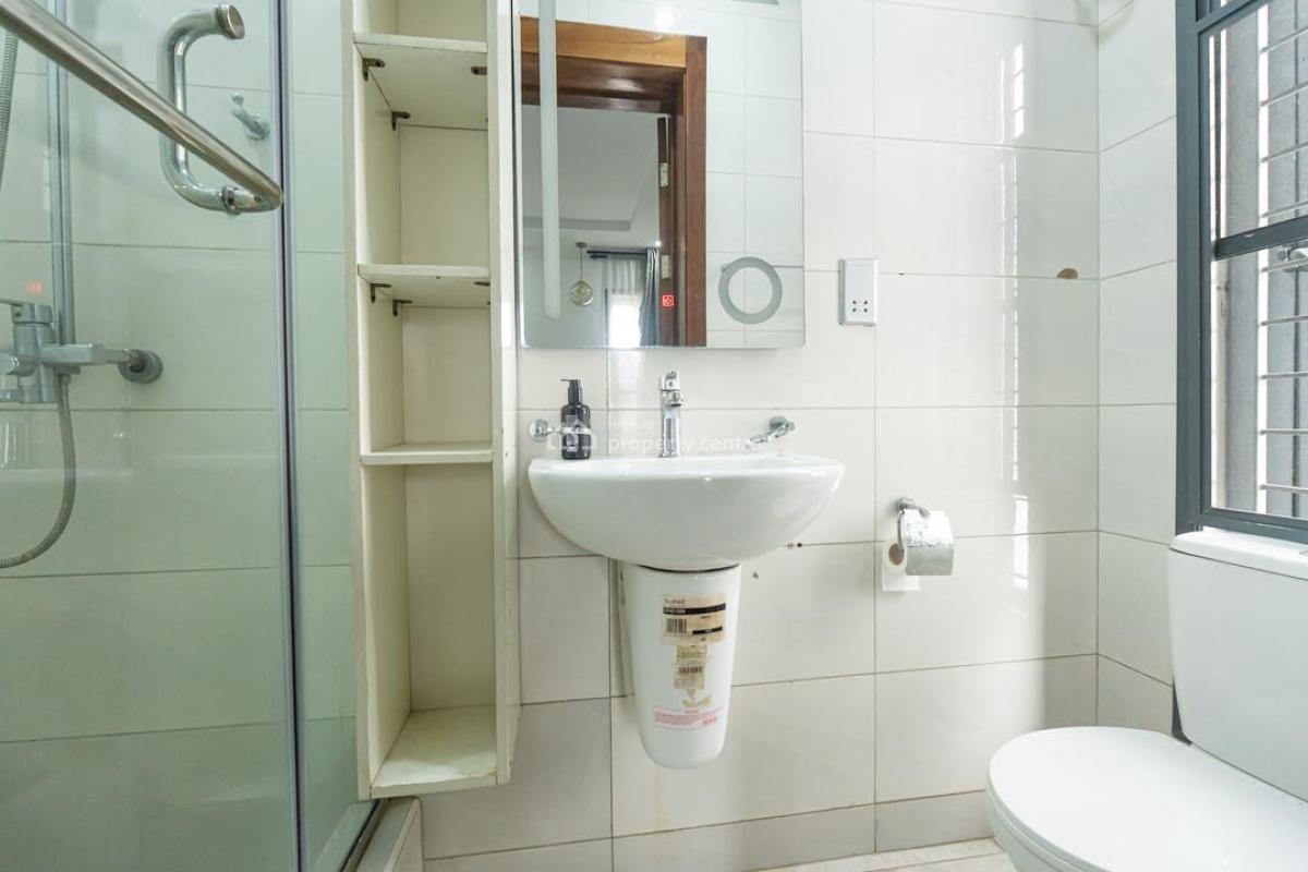 Well Furnished 3 Bedroom with Excellent Features Avail for Dec Booking, Well Furnished 3 Bedroom with Excellent Features Avail for Dec Booking, Lekki Phase 1, Lekki, Lagos, Flat / Apartment Short Let