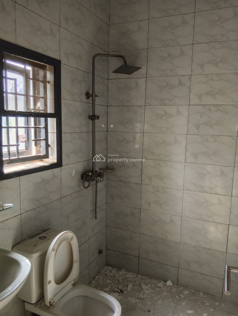 Standard and Spacious Three  ( 3) Bedrooms, Durumi, Abuja, Flat / Apartment for Rent