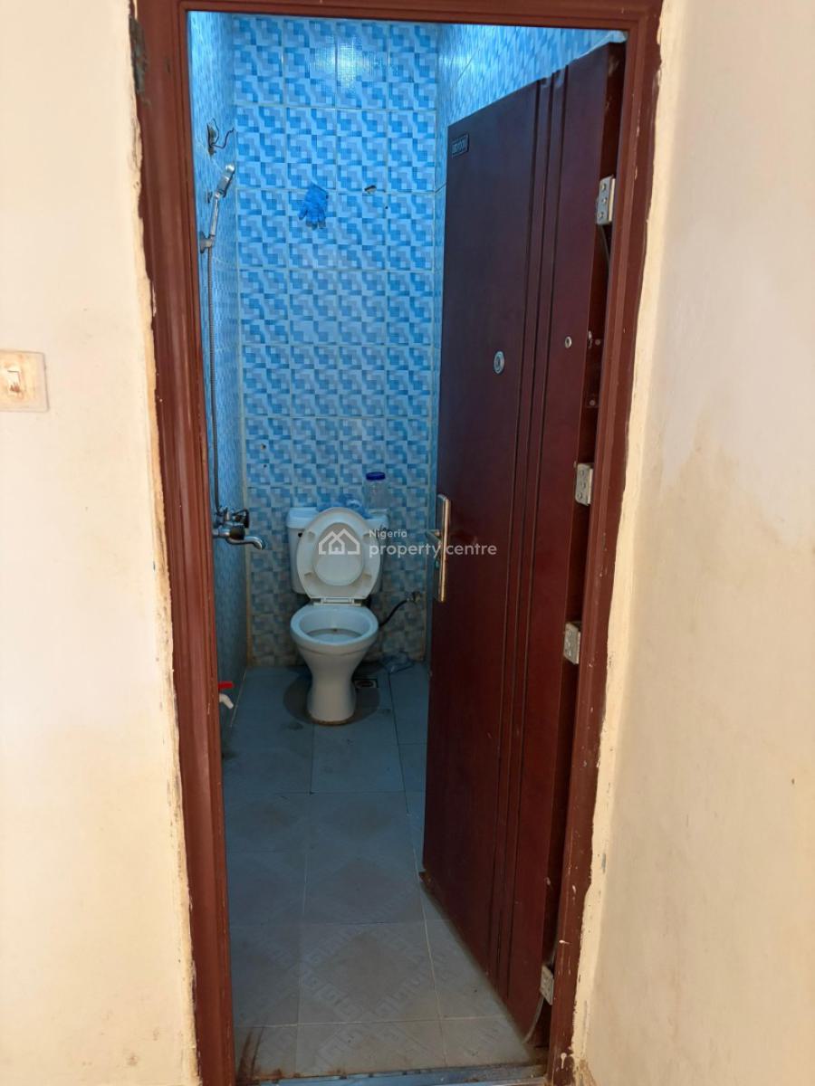 Well-located Studio Apartment in a Serene Neighbourhood, 6th Avenue, Gwarinpa, Abuja, Self Contain (single Rooms) for Rent