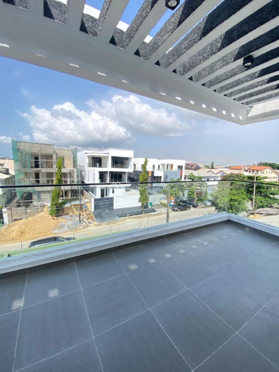 a Lovely 5 Bedroom Fully Detached Duplex, Uniquely Positioned Home with a Cinema, Rooftop, Pool, Bq, Lekki Phase 1, Lekki, Lagos, Detached Duplex for Sale