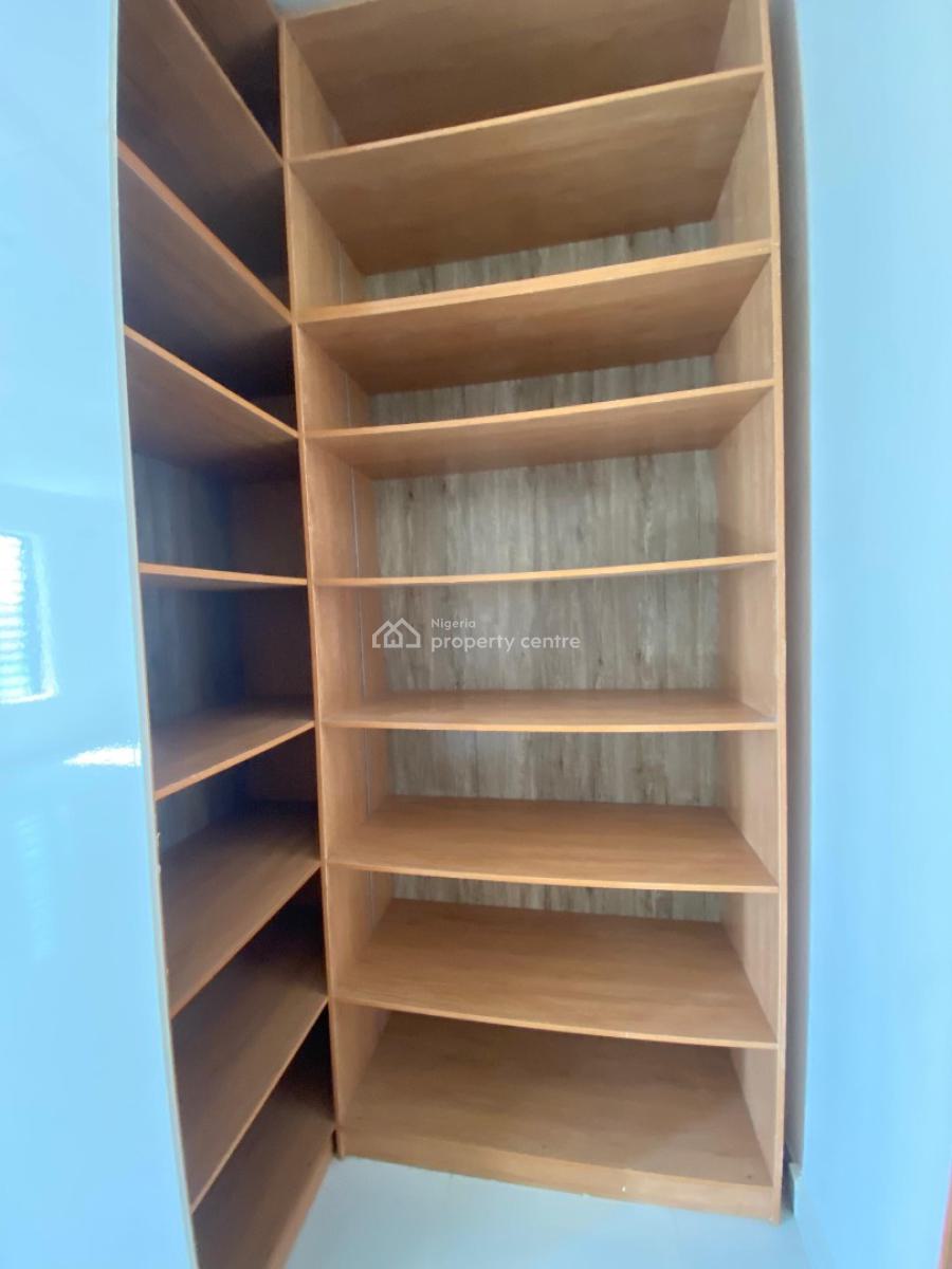 an Impeccable 5 Bedroom Fully Detached Duplex-in an Estate, Ajah, Lekki, Lagos, Detached Duplex for Sale