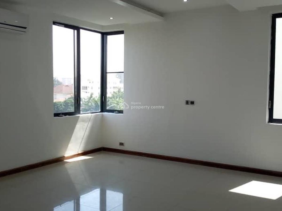 Luxury 4 Bed Apartment in Old Ikoyi, Off Bourdilion Road Ikoyi, Old Ikoyi, Ikoyi, Lagos, Flat / Apartment for Rent