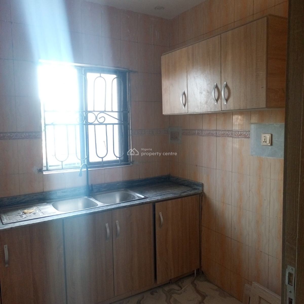 Three Bedroom Apartment, Ado Road, Ado, Ajah, Lagos, Flat / Apartment for Rent