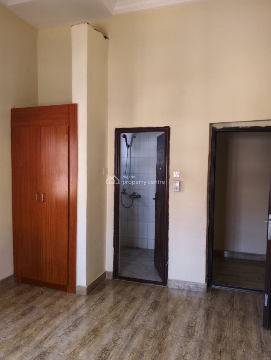 Luxurious 3 Bedroom Flat, American International School Axis, Durumi, Abuja, Flat / Apartment for Rent