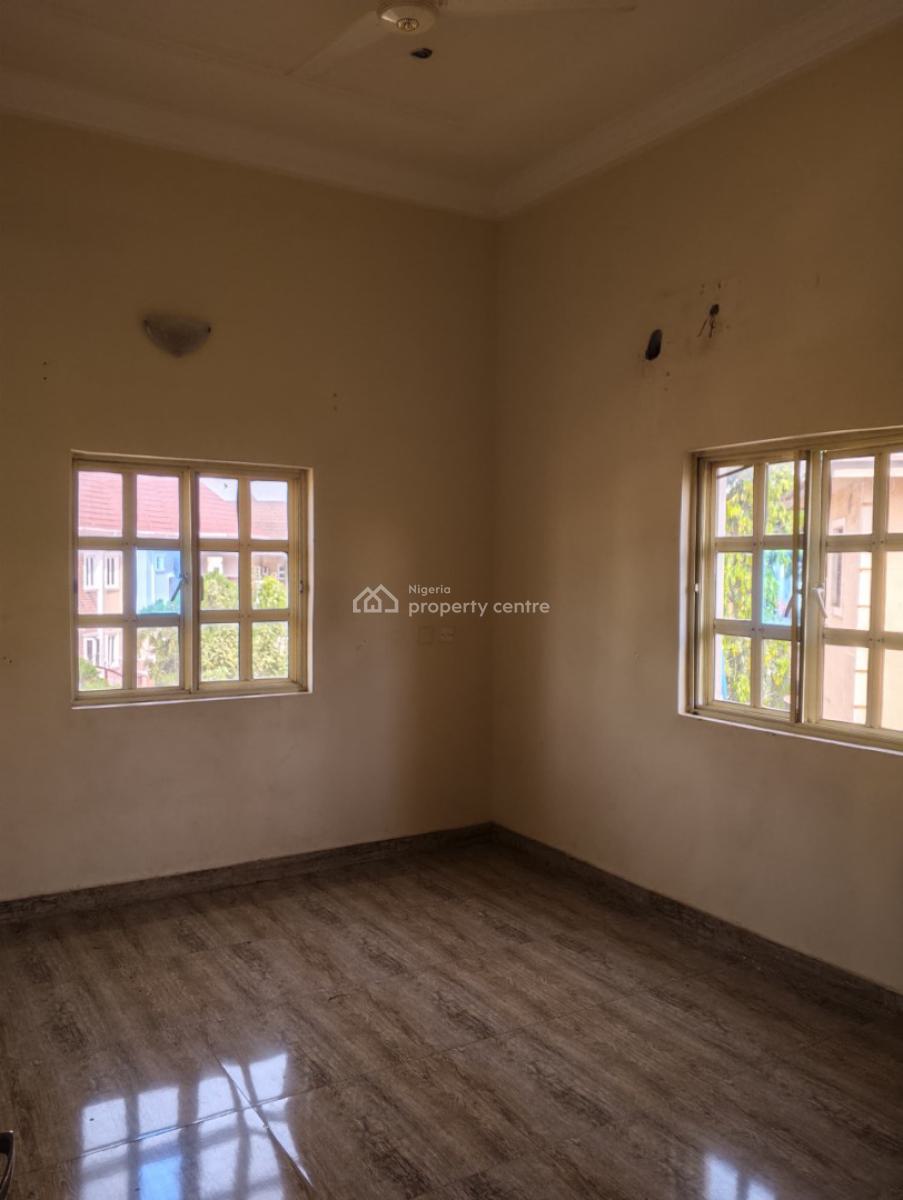 Luxurious 3 Bedroom Flat, American International School Axis, Durumi, Abuja, Flat / Apartment for Rent